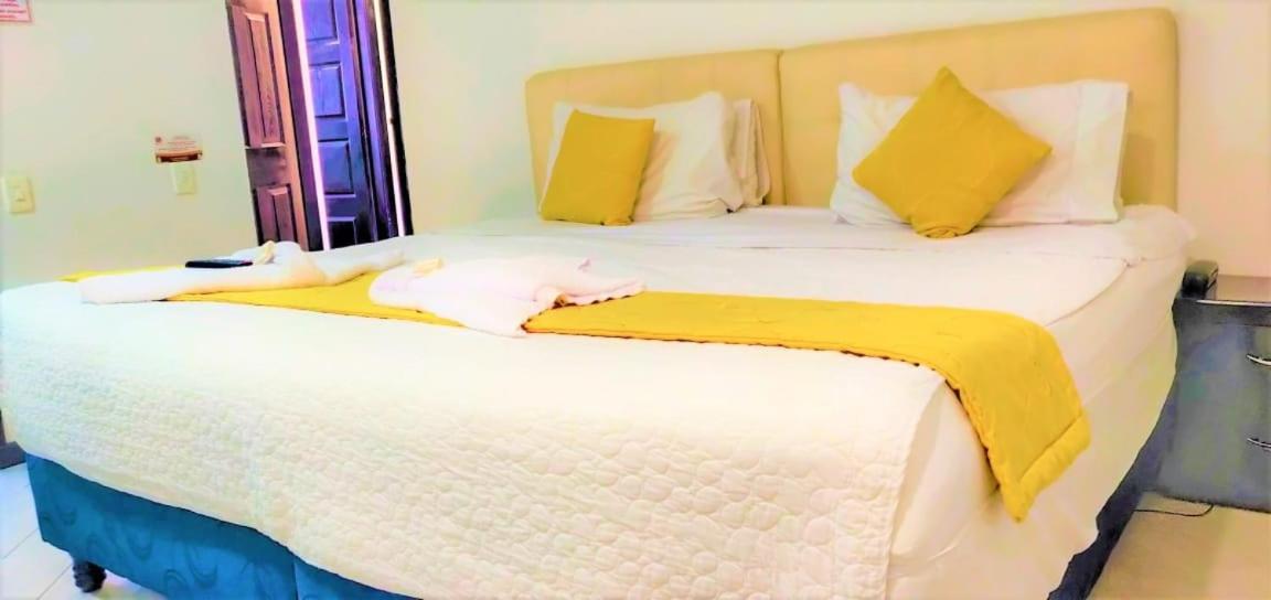 Hotel Zafiro Boutique โบโกตา ภายนอก รูปภาพ